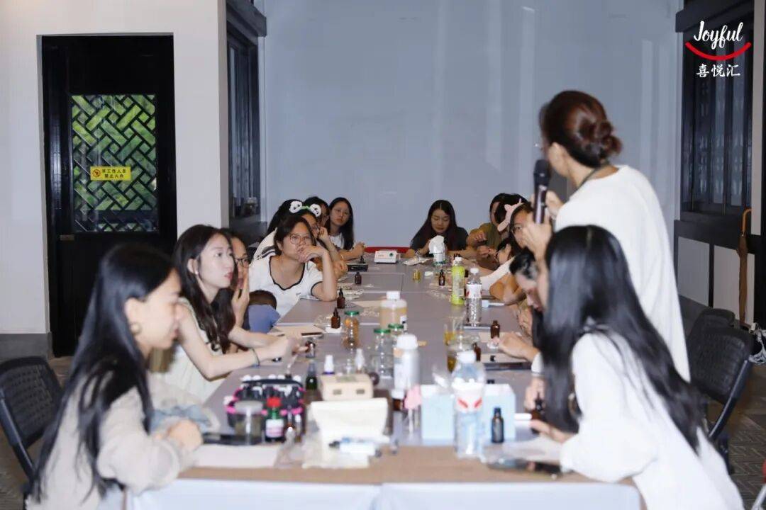 秋的美学雅集活动漆扇、螺钿、手鞠球……凯发k8一触即发【报名】赴一场羊城金(图3)